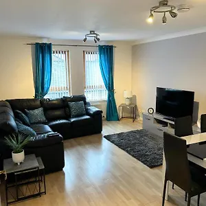 spacious-3-bedroom-apartment-in-the-heart-of-broughty-ferry.edinburghhotelsuk.org/